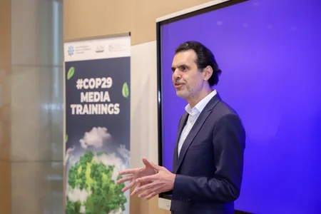 COP29-da iştirak edəcək ingilisdilli jurnalistlər üçün təlimlər başlayıb
