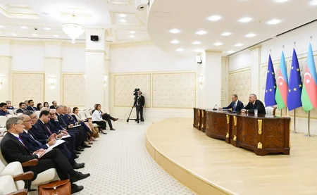 President Ilham Aliyev and Donald Tusk made press statements