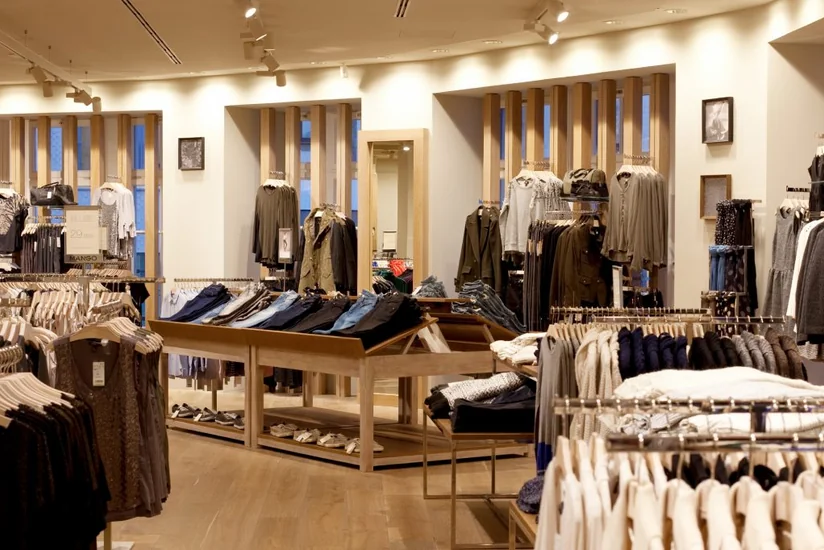 Azərbaycanda ticarət obyektlərinin fəaliyyəti bərpa olunub