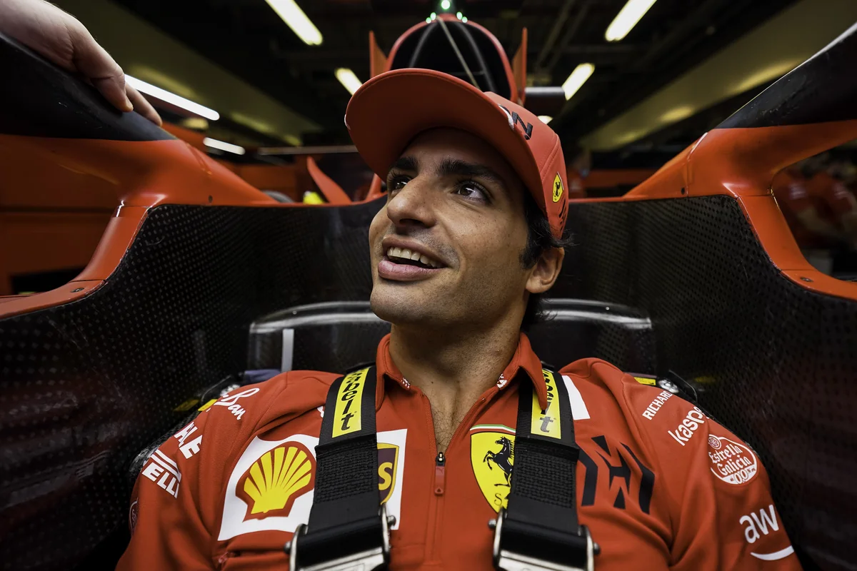 Formula 1: Ferrari pilotu ilə müqavilənin müddətini uzadıb