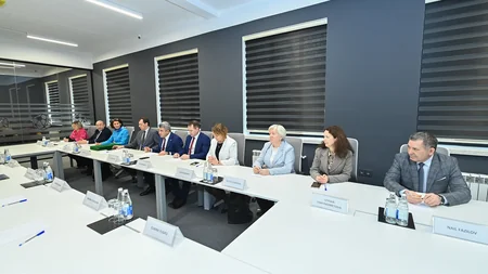 Tatarıstanın təhsil naziri Bakıda səfərdədir
