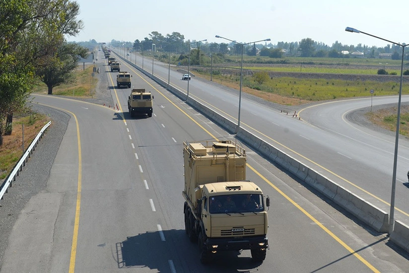 Проведены тактические учения ракетных и артиллерийских подразделений - ВИДЕО