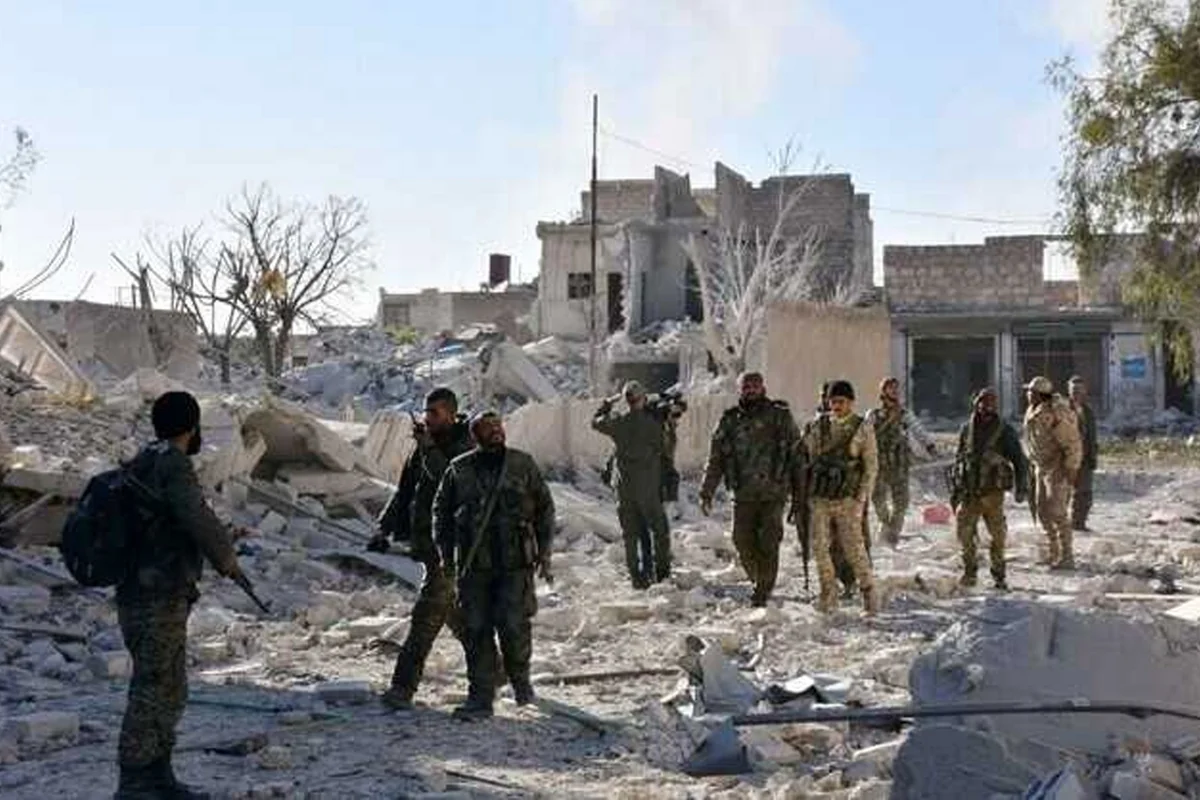 Suriyanın hökumət qüvvələri qoşunların Hələbdən çıxarıldığını elan edib