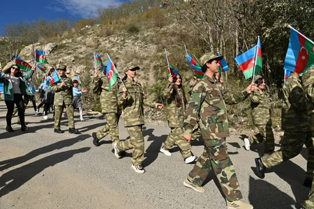 Elm və Təhsil, Müdafiə nazirlikləri birgə Laçında “Bayraq yürüşü” keçirib