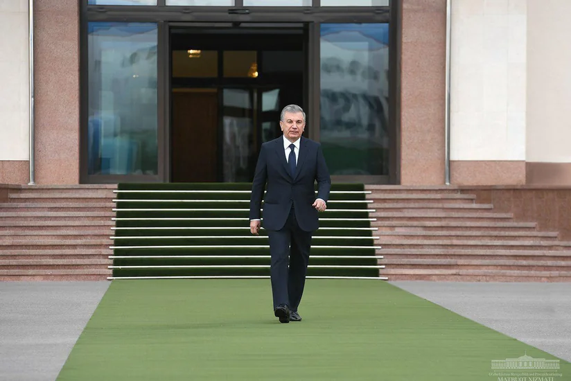 Президент Узбекистана вылетел в Баку для участия на Саммите Тюркского совета