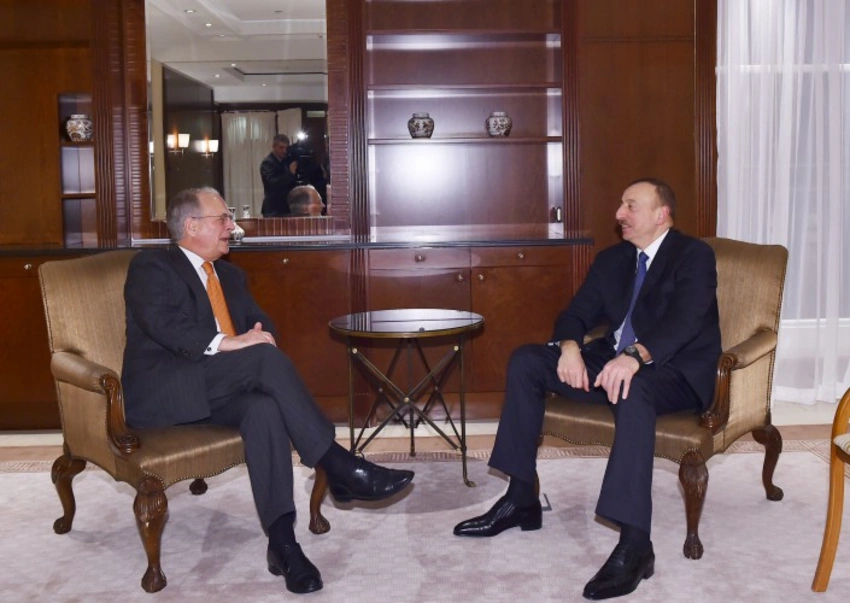 ​İlham Əliyev Münxen Beynəlxalq Təhlükəsizlik Konfransının sədri ilə görüşüb