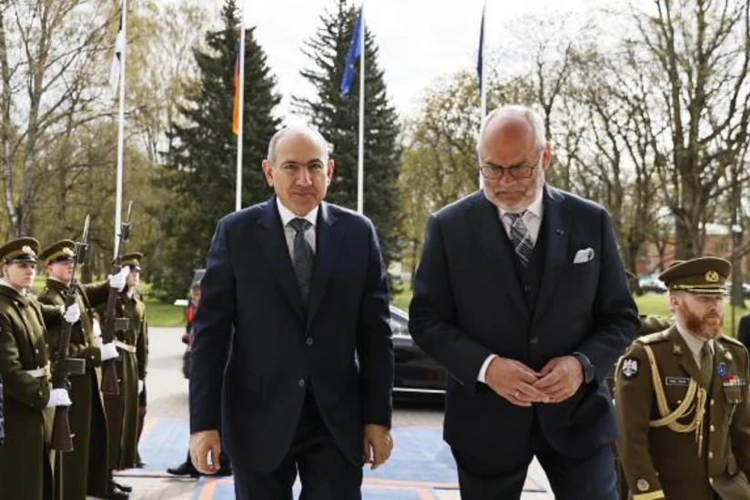 Президент Эстонии и премьер Армении обсудили подписание мирного соглашения между Баку и Ереваном