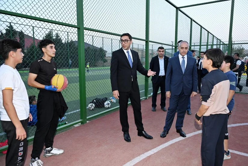 Gənclər və İdman Nazirliyi daha bir Sağlam məhəllə idman zonasını istifadəyə verib