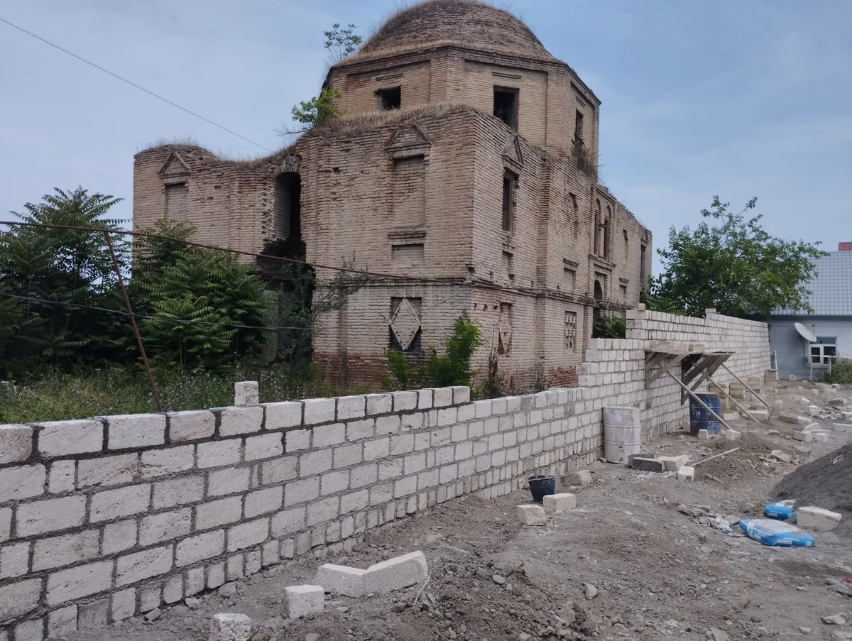 Xaçmazda tarixi abidənin hasarlanmasının qarşısı alınıb