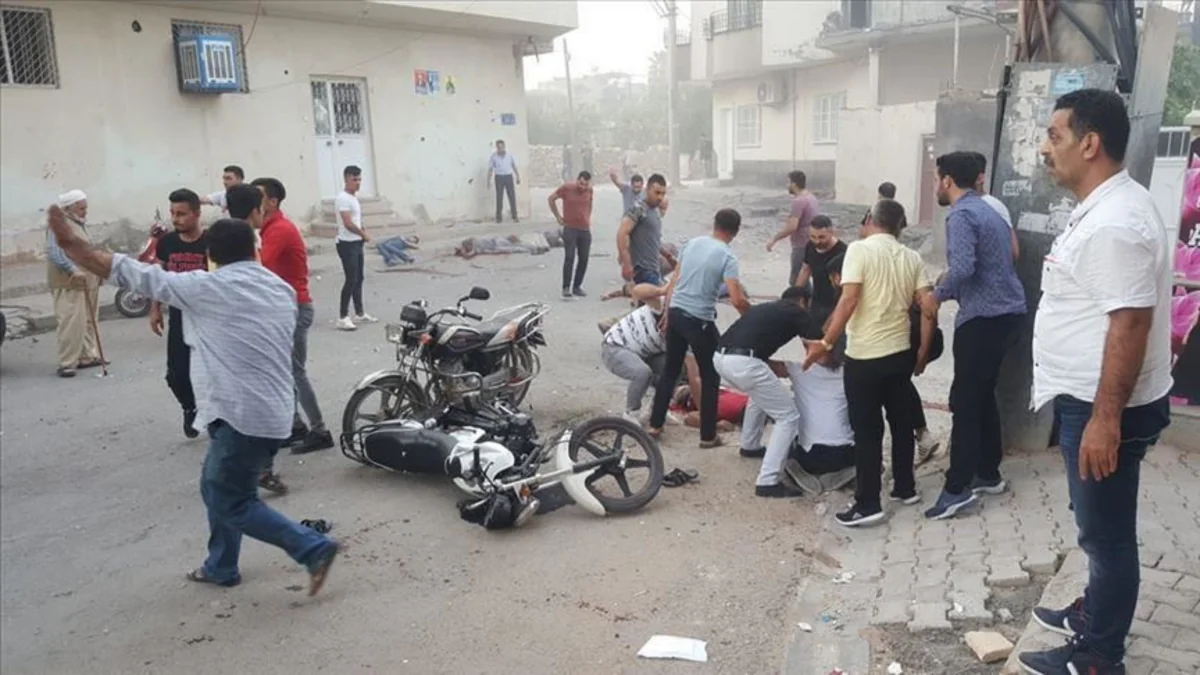 Terrorçuların atəşi nəticəsində Türkiyənin 18 dinc sakini həlak olub