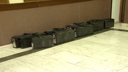 Bakıda yük maşınlarından akkumulyator oğurlayan dəstə üzvləri saxlanıldı - VİDEO