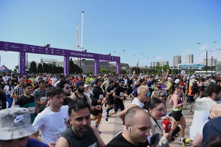 Heydər Əliyev Fondunun təşəbbüsü ilə keçirilən “Bakı Marafonu 2024” start götürüb