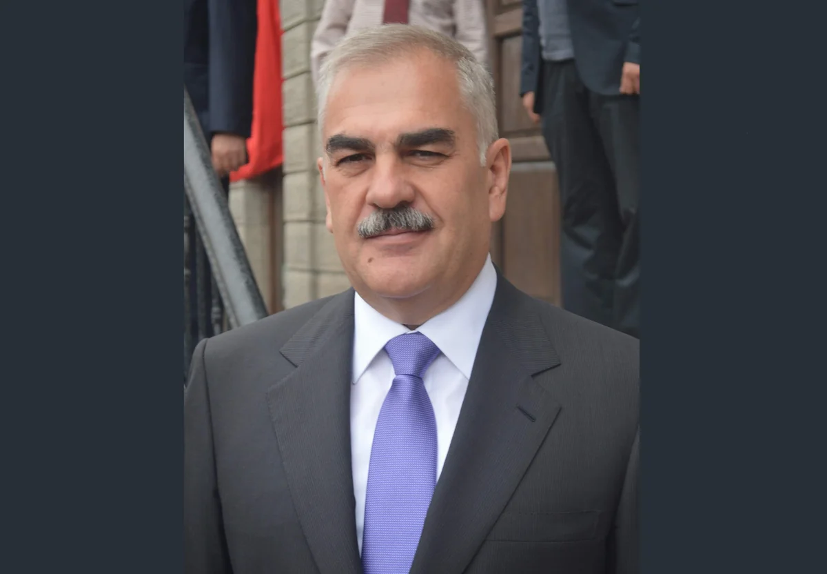 Naxçıvanda bir qrup şəxsə fəxri adlar verilib