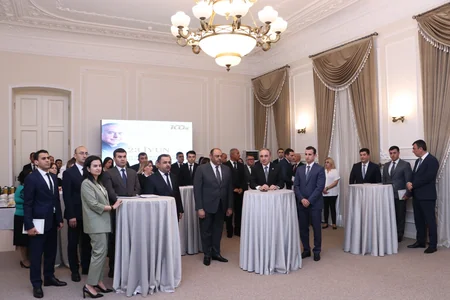 Baş Prokurorluqda dövlət qulluqçularının peşə bayramı münasibətilə tədbir keçirilib