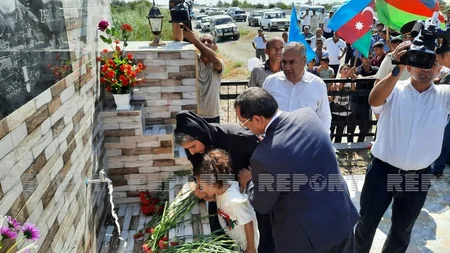 Kürdəmirdə Vətən müharibəsi şəhidinin xatirəsinə tikilən bulağın açılışı olub
