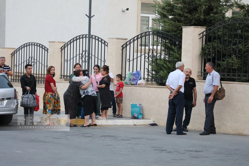 Another group of former IDPs leaves for Khidirli village in Azerbaijan's Aghdam district