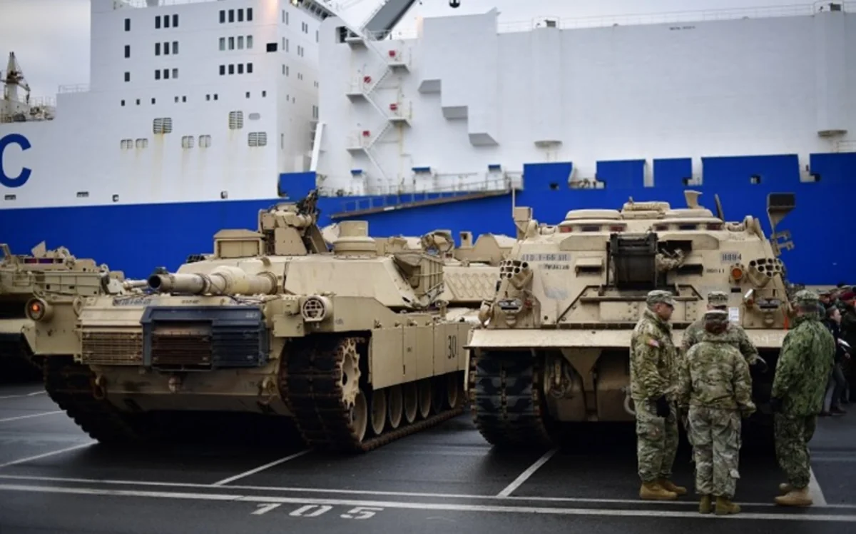 США отправили Украине первую партию БМП Bradley