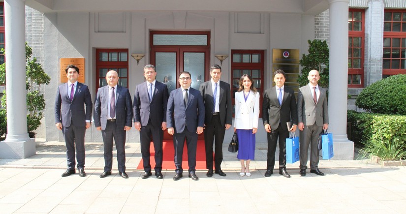 Azerbaijan and China mull opportunities for media cooperation in Beijing