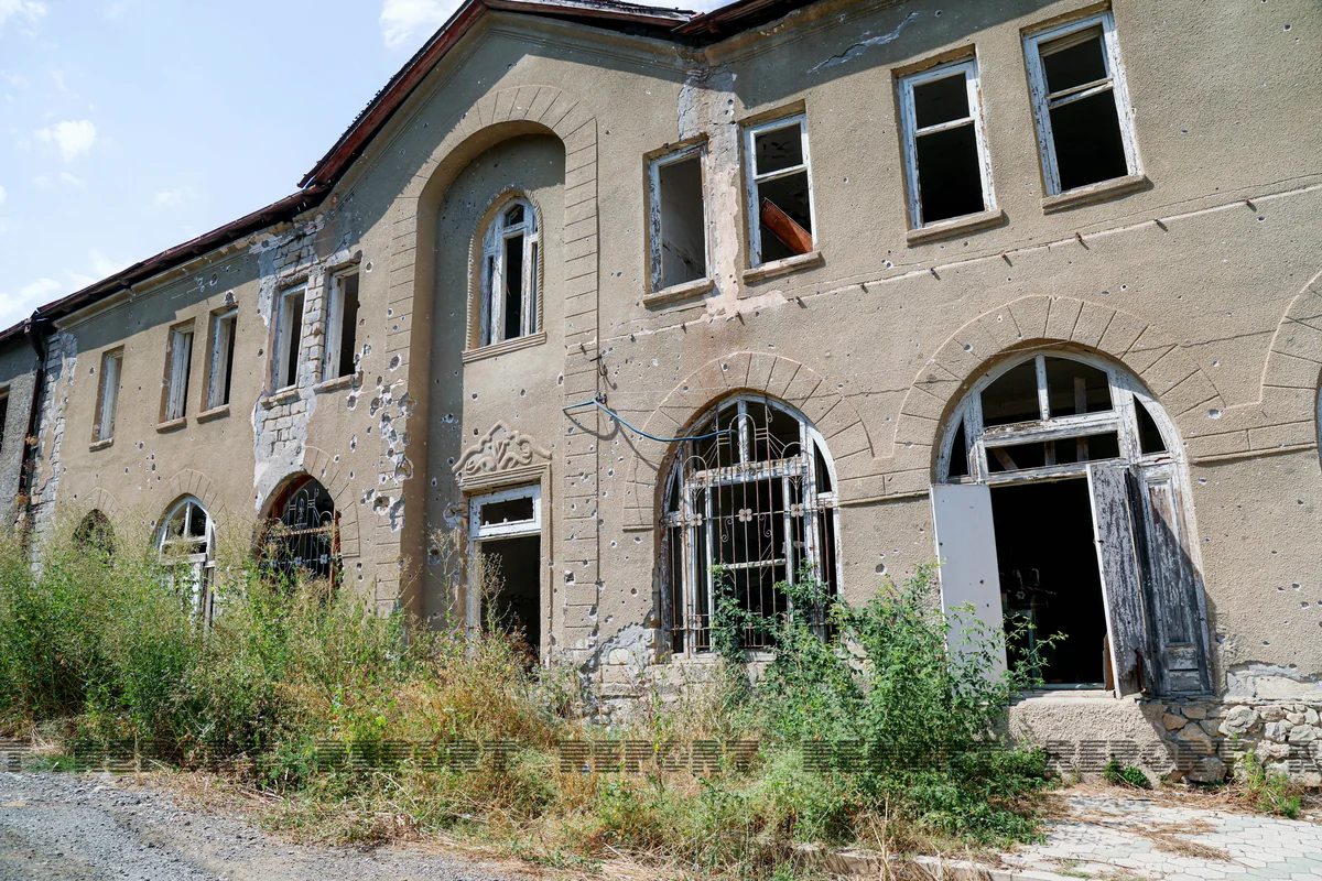 Şuşada düşmən izləri – FOTOREPORTAJ