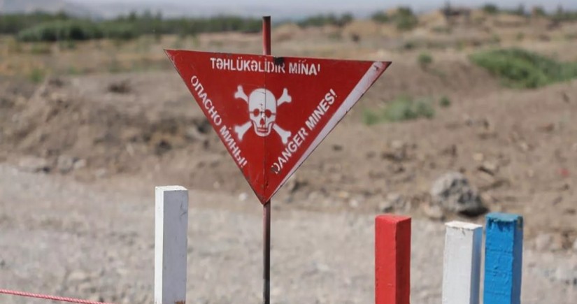 BAMF rəsmisi: Hər il mina qurbanlarının sayının artması təhlükənin davamlı xarakter daşıdığını göstərir