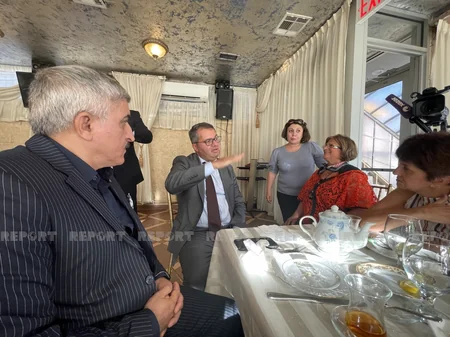 Azerbaijan's new ambassador in US meets members of Azerbaijani community