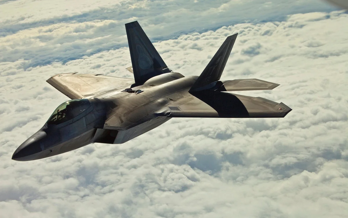 US sends F-22 fighter jets to Middle East