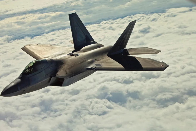 US sends F-22 fighter jets to Middle East