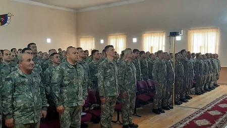 Müstəqillik Günü münasibətilə Azərbaycan Ordusunda silsilə tədbirlər keçirilib