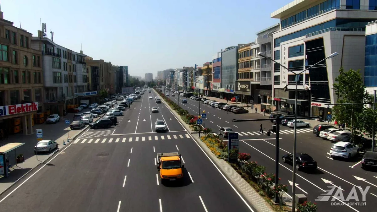 Bakının Əhməd Rəcəbli küçəsinin bir hissəsində aparılan təmir yekunlaşıb
