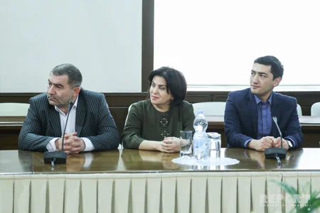 İslahatçı Gənclər İctimai Birliyi İlin Adamı və Gənclərin Dostu milli mükafatlarının qaliblərini təltif edib