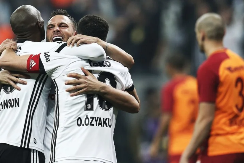Beşiktaş Qalatasarayı böyük hesabla yenib - VİDEO