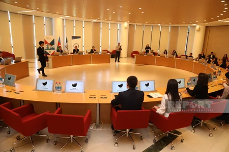 İtaliya-Azərbaycan Universitetinin ilk magistr proqramlarının təqdimatı keçirilib