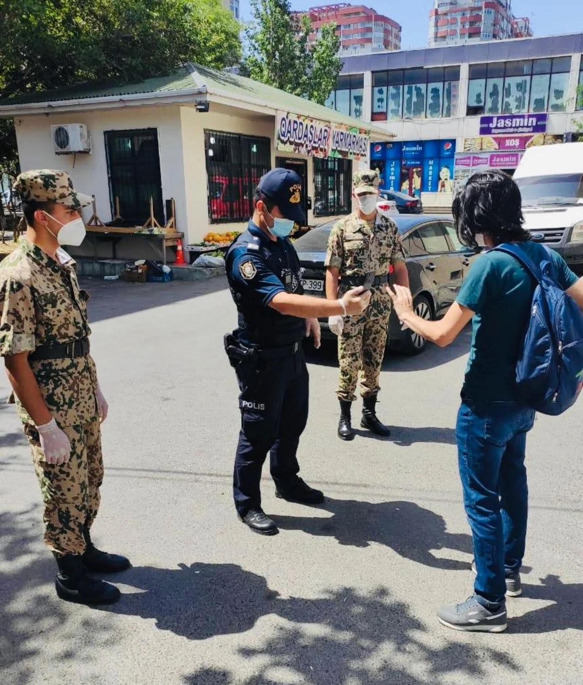 Bakı polisi nəzarət-profilaktik tədbirləri davam etdirir
