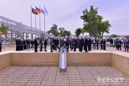 SOCAR və UNİPER şirkətləri arasında iki saziş imzalanıb - YENİLƏNİB-2 - FOTOREPORTAJ