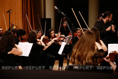 Tbilisidə azərbaycanlı dirijorun rəhbərliyi ilə konsert keçirilib