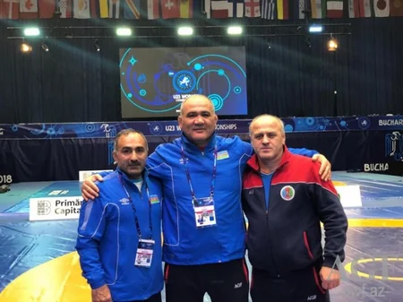 Güləşçi Şamil Zubairov ermənini məğlub edərək sonda dünya çempionu olub