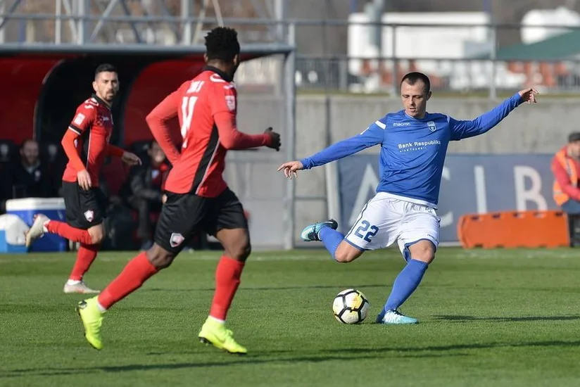 Azərbaycan Premyer Liqasının debütantı serbiyalı futbolçu ilə yollarını ayırıb