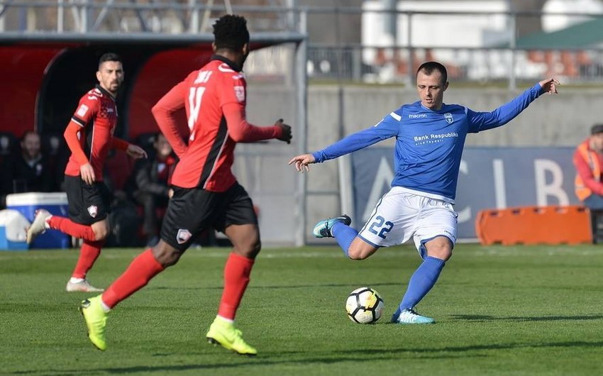 Azərbaycan Premyer Liqasının debütantı serbiyalı futbolçu ilə yollarını ayırıb