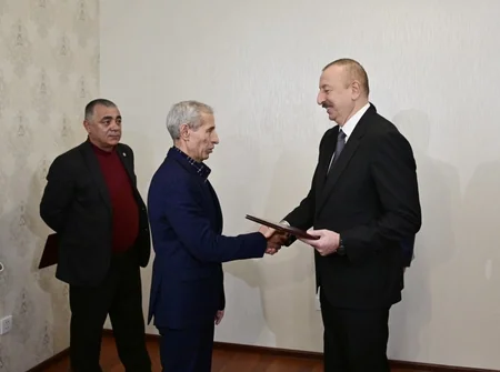 Prezident Qarabağ müharibəsi əlillərinə mənzil və avtomobillər təqdim edib - FOTO - YENİLƏNİB
