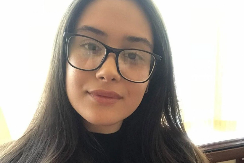 4 yaşında birinci sinfə gedən qız 18 yaşında BDU-nu bitirir: XİN-də praktika keçirəm