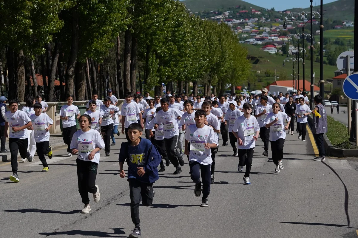 Gədəbəydə “Yaşıl marafon keçirilib