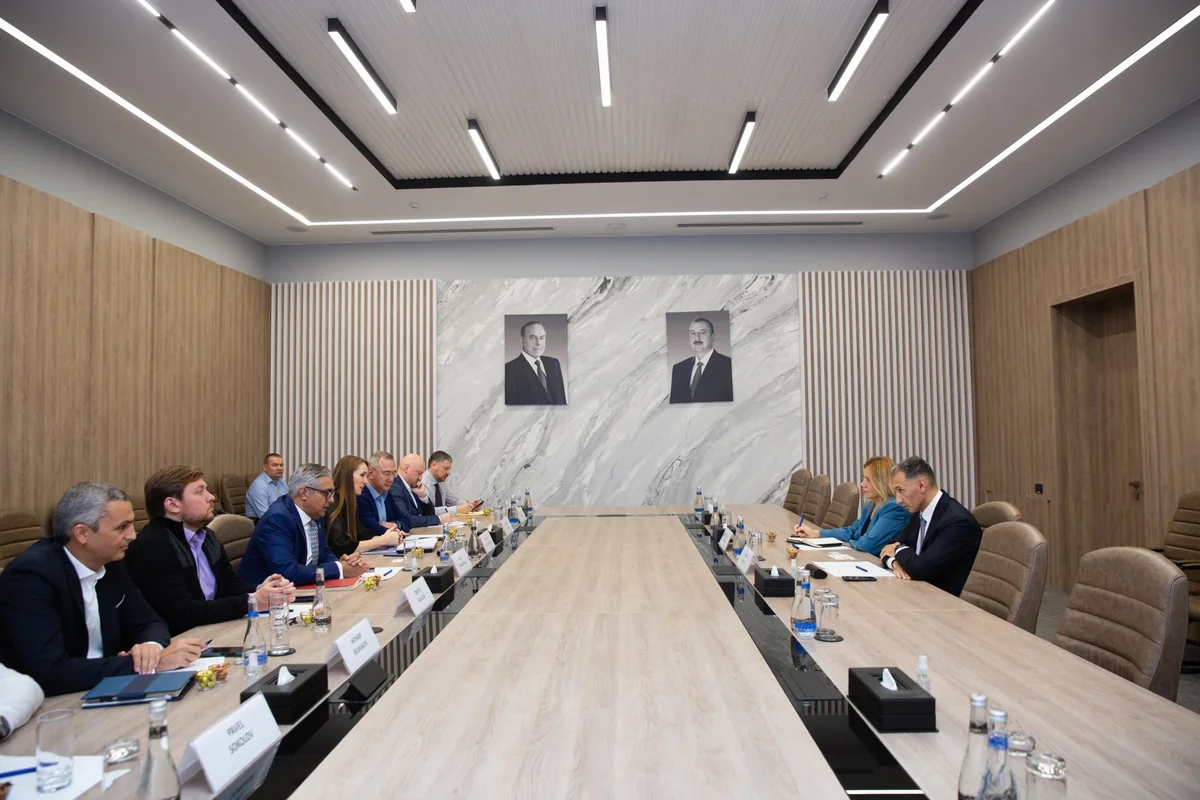 Azerbaijan mulls transit co-op with Dubai Port World