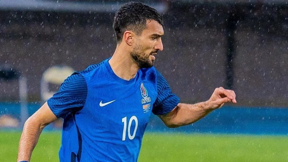Konyasporda ən çox ümid bəslənilən futbolçu Mahir Emrelidir