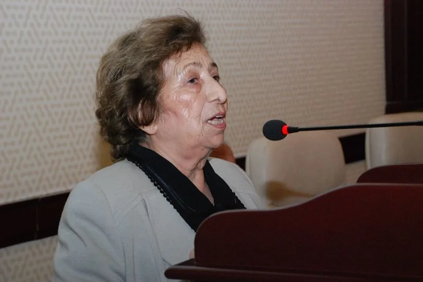 Президент Ильхам Алиев поздравил профессора Адилю Намазову с юбилеем