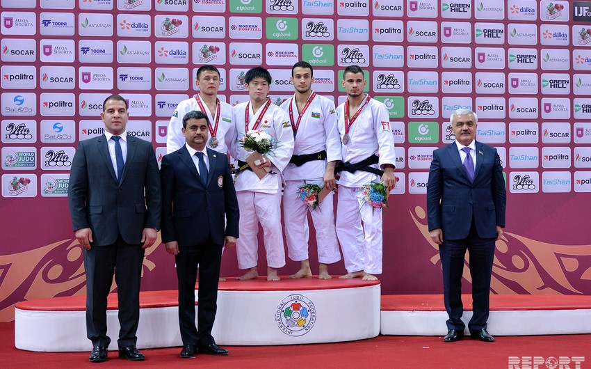 Rövnəq Abdullayev Böyük Dəbilqə turnirində bürünc medal qazanan Azərbaycan cüdoçusunu mükafatlandırıb - FOTO