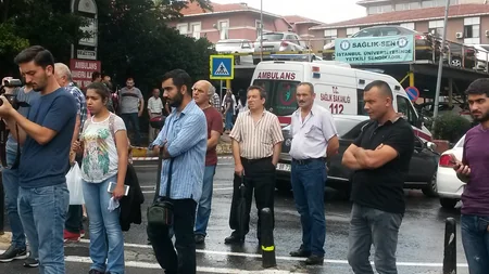 ​Atatürk Hava Limanında baş vermiş terror aktı ilə əlaqədar etiraz aksiyası keçirilib