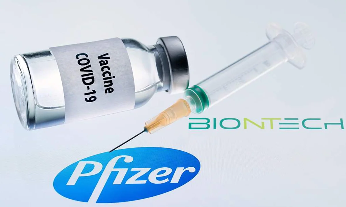 Pfizer сокращает поставки вакцины для перестройки производства
