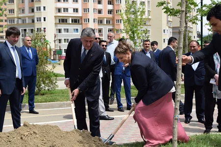 “AS Qrup İnvestment”in Tiflisdə inşa etdiyi kompleksin ərazisində Heydər Əliyevin xatirəsinə 95 ağac əkilib