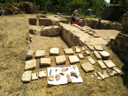 Balakəndə qədim Alban məbədi aşkarlanıb - FOTO