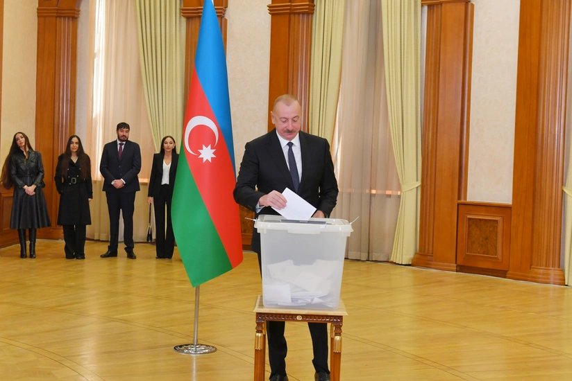 President Ilham Aliyev, First Lady Mehriban Aliyeva, their family members vote in Khankandi